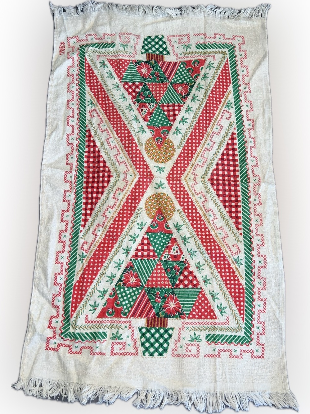 💥Vintage Royal Terry Festive Red Green Patchwork Holiday Hand Towel Christmas